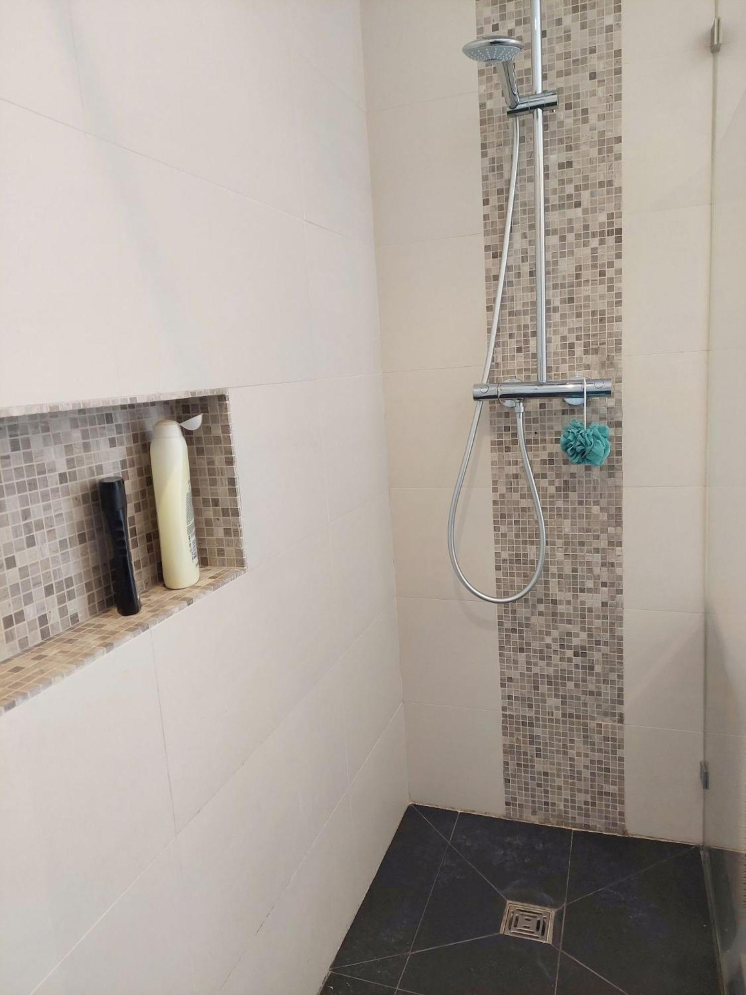 Quartos Com Casa De Banho Privada Perto Da Malveira Asseiceira Grande Ngoại thất bức ảnh